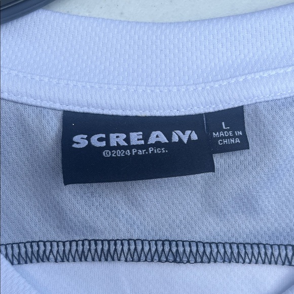 Black and Red Graphic Men's Shirt - Picture 3 of 4